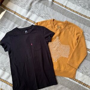 Levi's Gold Western Sweatshirt and Black T-Shirt Set